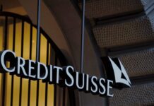 Banking Crisis Fears Grip Global Markets: Credit Suisse Shares Plunge Amid Rising Tension