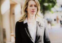 Elizabeth Holmes’ $25M Debt Nightmare: Legal Battles and Elusive Promissory Notes Amid Theranos’ Spectacular Collapse