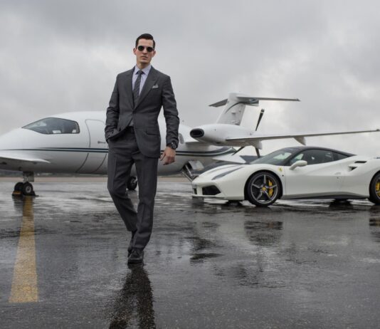 From Rags to Riches: Inspiring Stories of Self-Made Millionaires and Billionaires