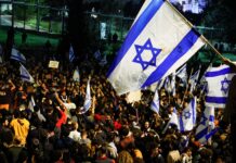 Massive Crowds Block Tel Aviv Highways Protesting Controversial Judicial Overhaul Plans: Will Netanyahu Prevail?