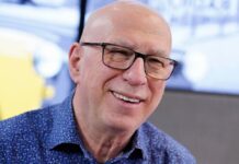 Ken Bruce’s Musical Comeback: Journey through Quality Hits on Bauer Radio Station